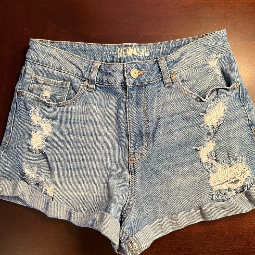 Rewash 2” Distressed High-rise Jean Shorts Sz 9/29
